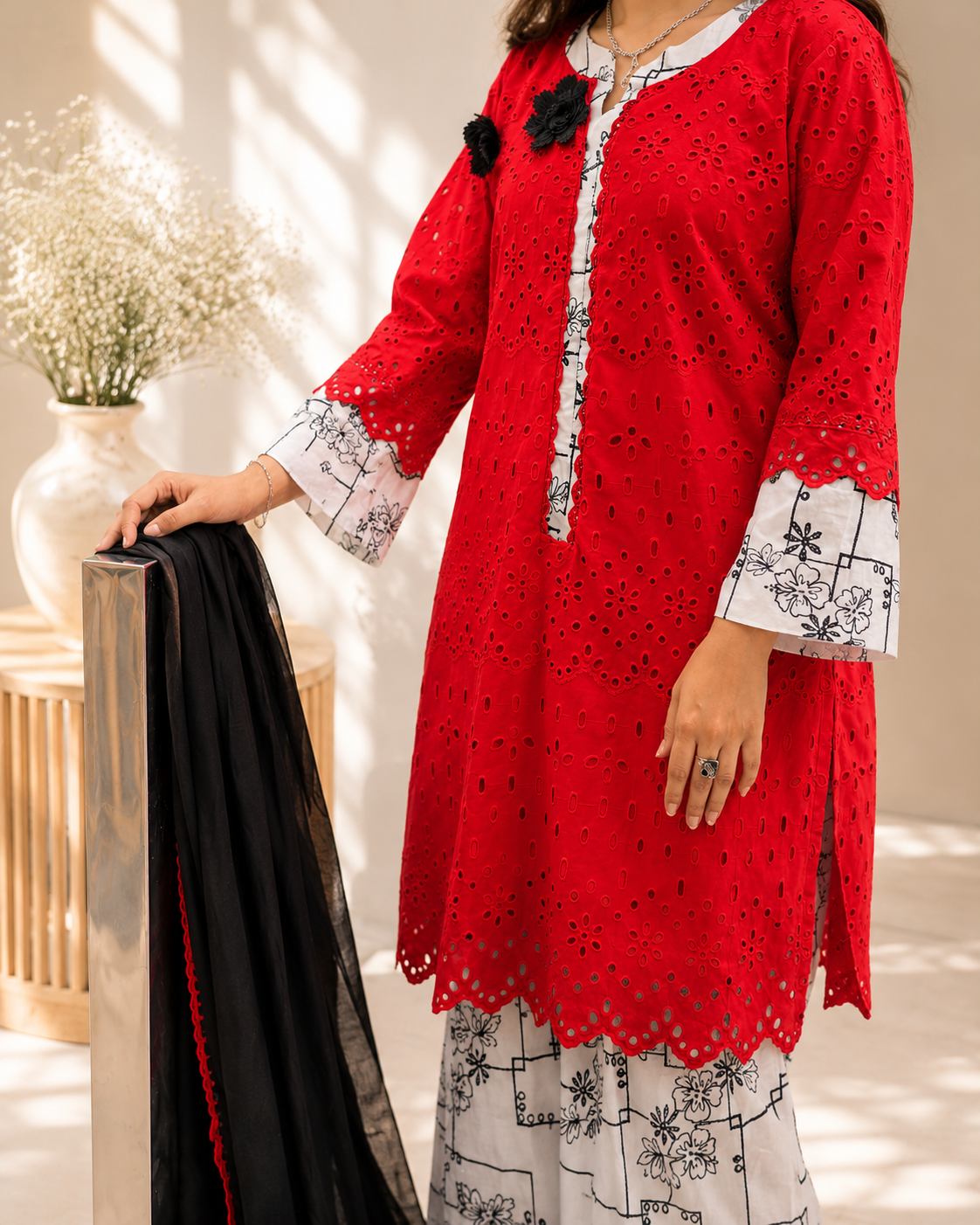 Crimson Grace – 3 Piece Ready to Wear Lawn Suit